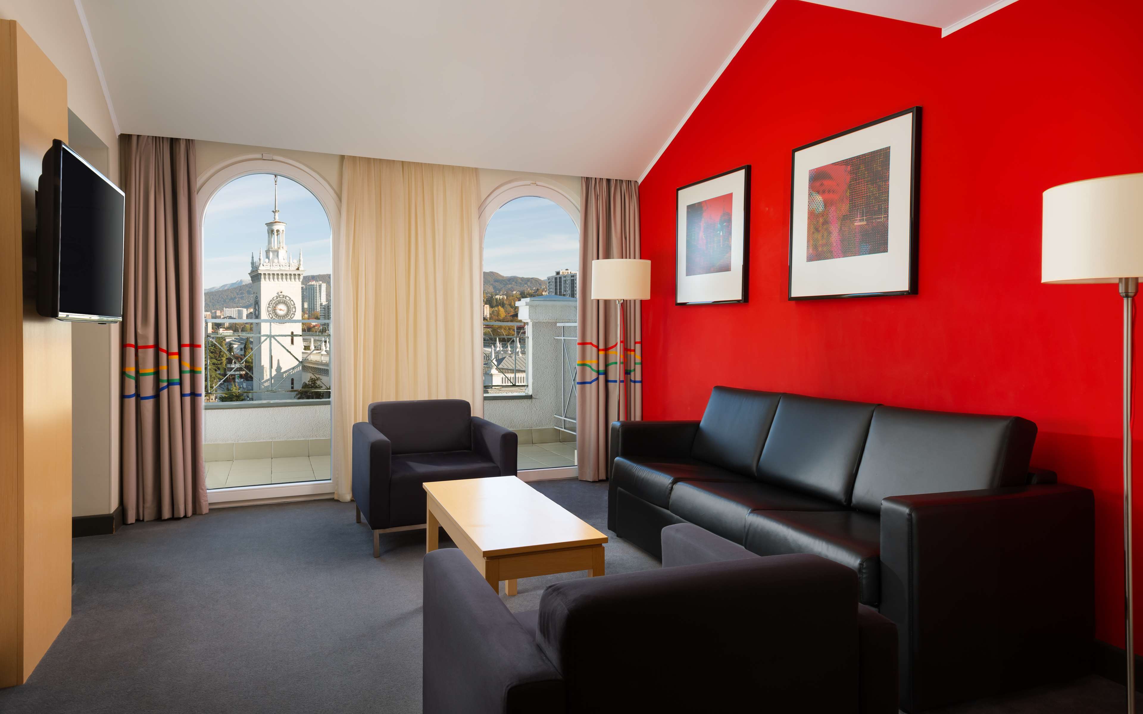 Фото Cosmos Sochi Hotel