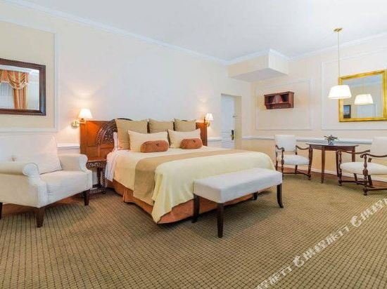 Фото Geneve Ciudad de México