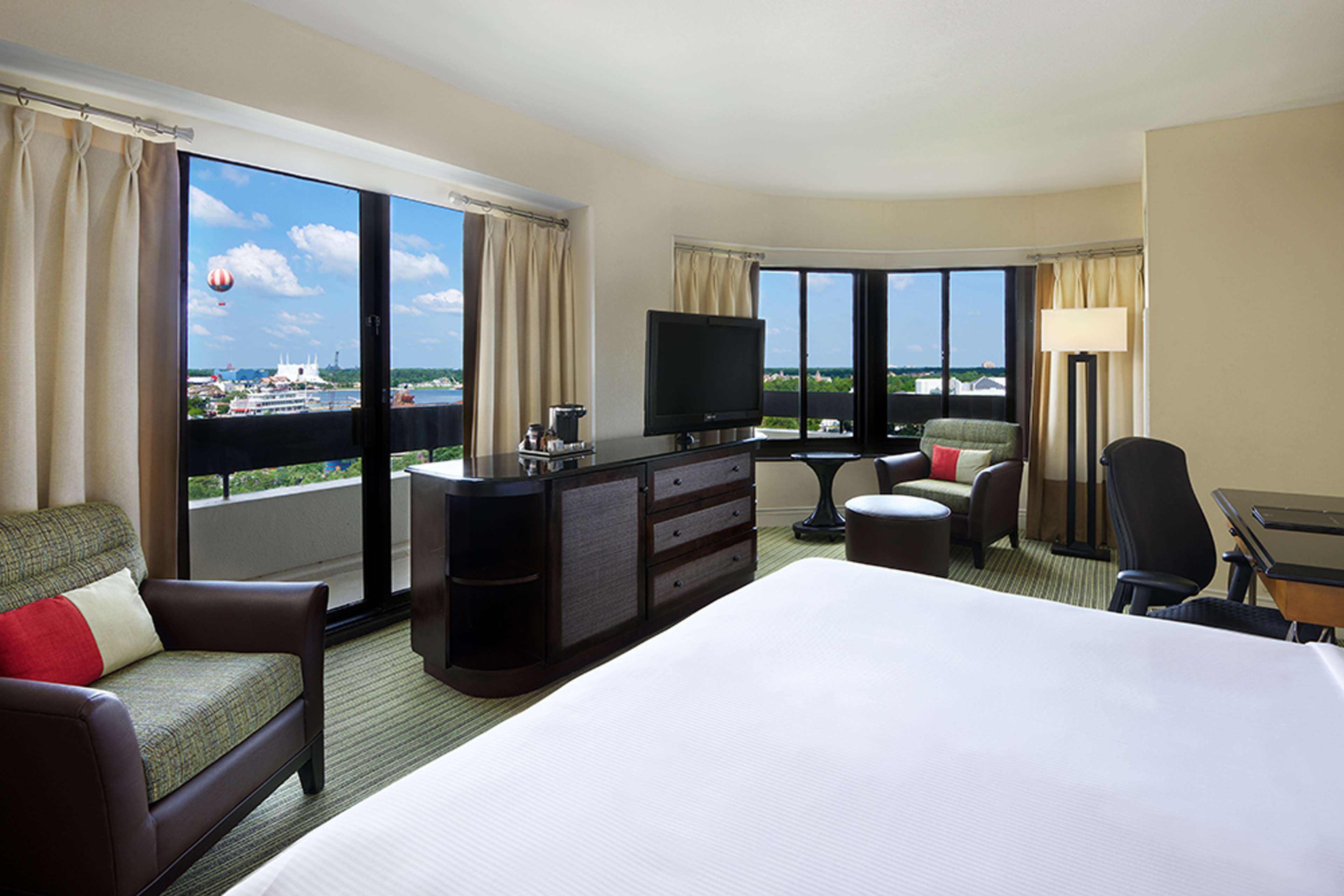 Фото Hilton Orlando Lake Buena Vista - Disney Springs Area
