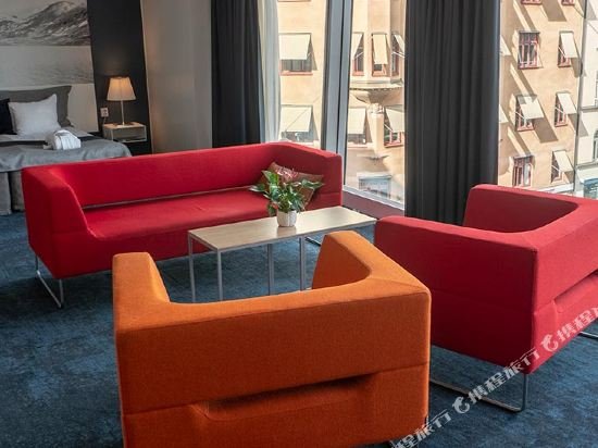 Фото Clarion Hotel Sign