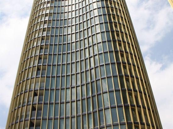 Фото Hitrental Allmend Comfort Apartments