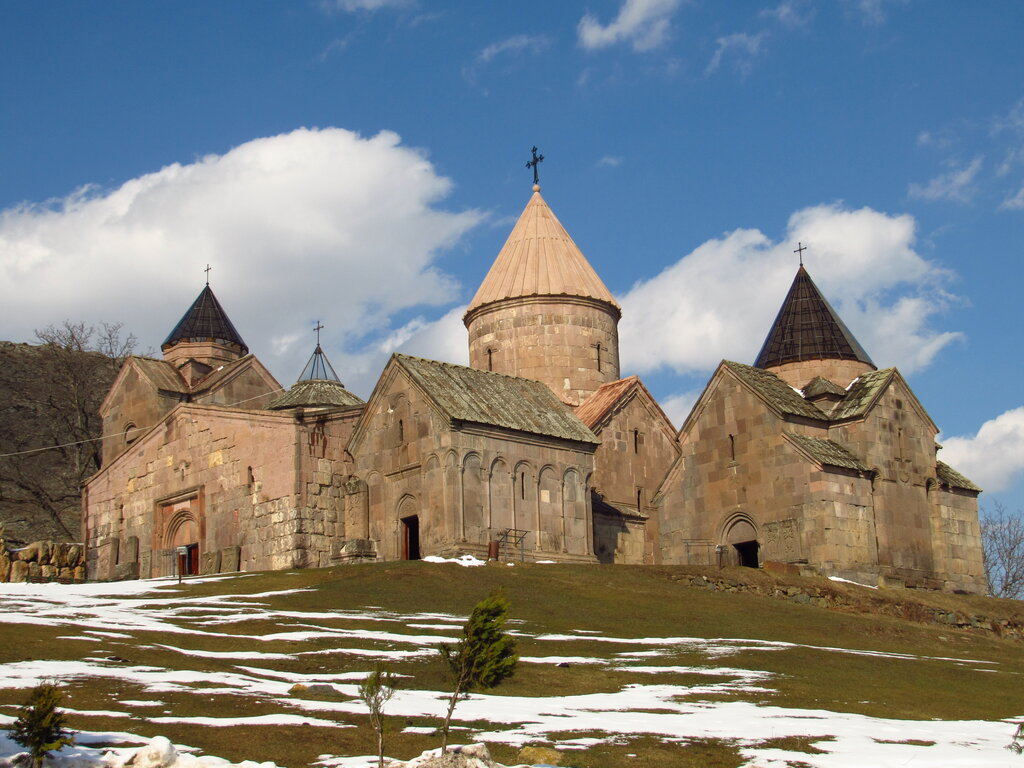 Монастырь гошаванк тавушская область село гош фото