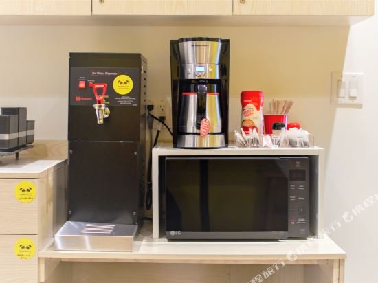 Фото Panda Pod Hotel