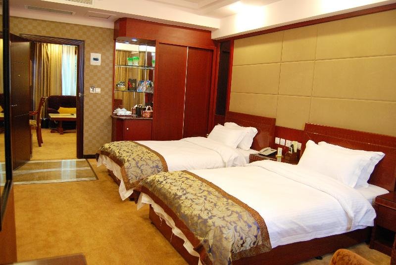 Фото Chuanlong Hotel