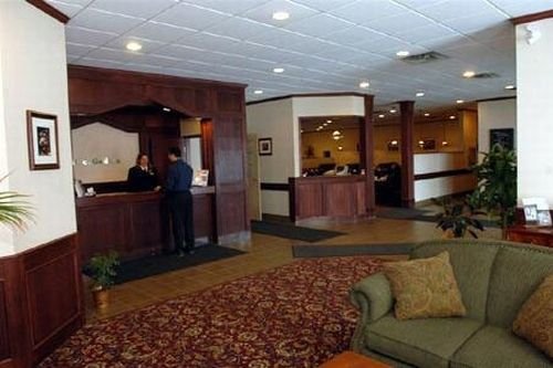 Фото Days Inn by Wyndham Drayton Valley