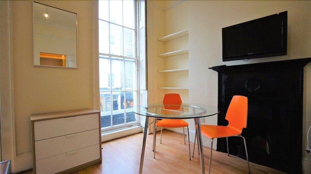 Фото Marylebone - Crawford Street apartments by Flying Butler