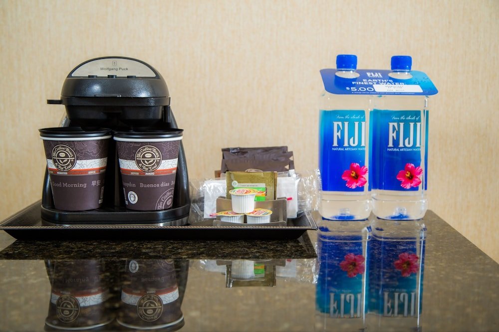 Фото DoubleTree by Hilton Hotel Modesto