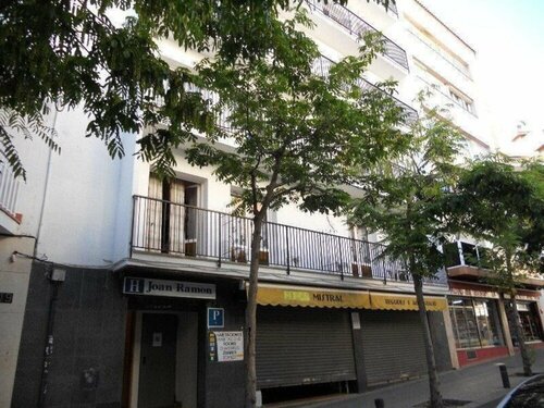 Гостиница Hostal Juan Ramon в Льорет-де-Маре