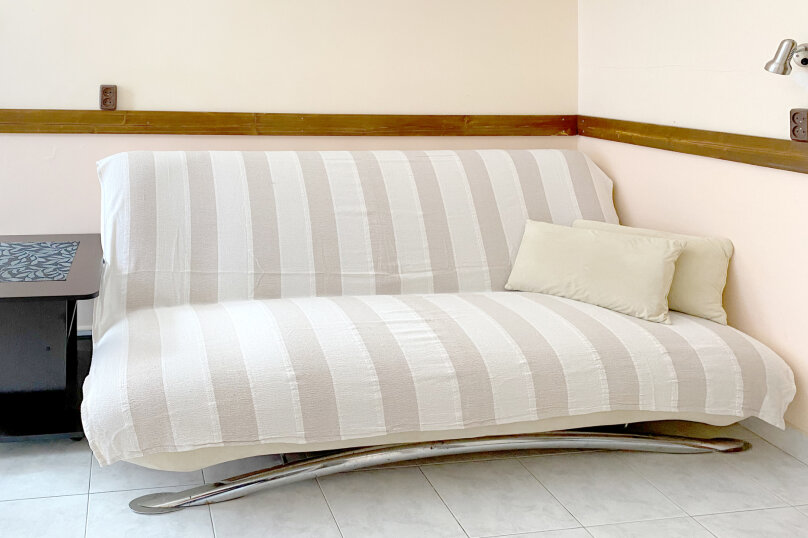 Фото Август