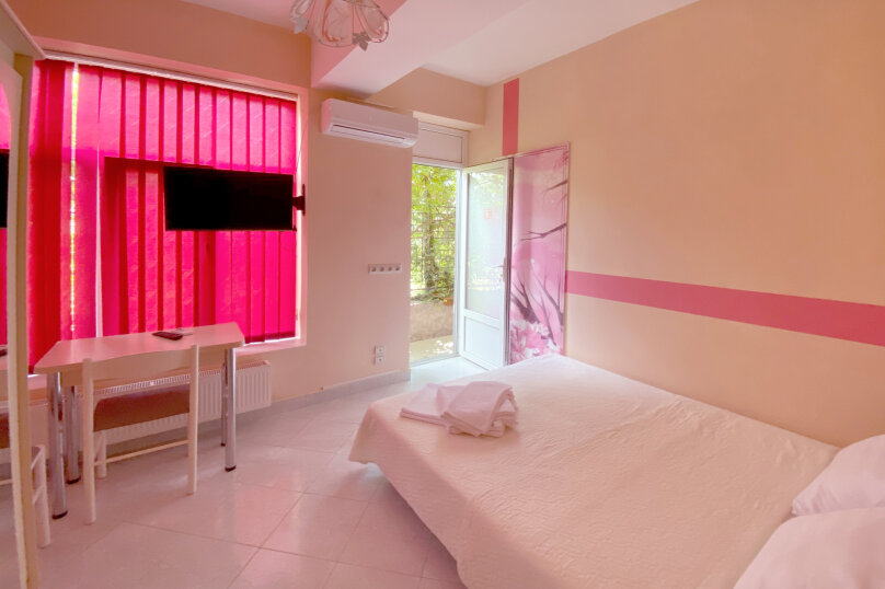 Фото Август