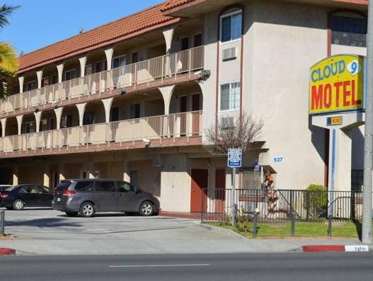 Фото Cloud 9 Inn Lax