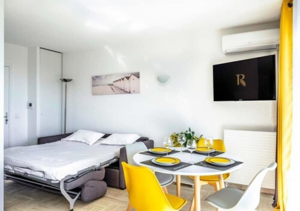 Фото Cannes Marina Residence