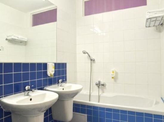 Фото Avanti Hotel Brno