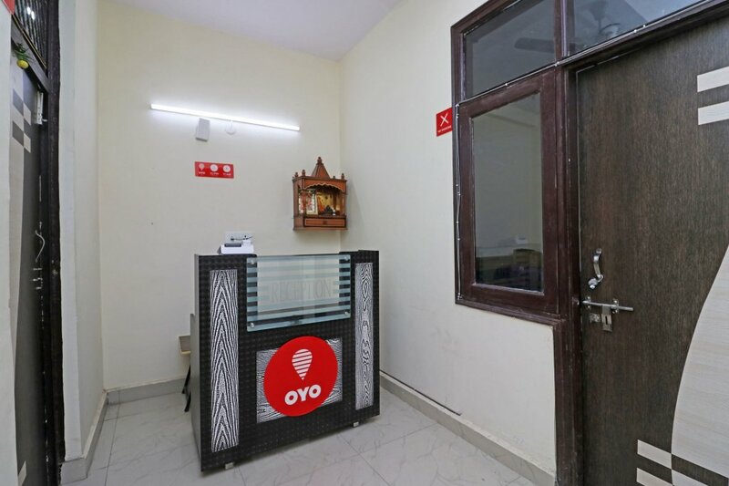 Гостиница Oyo 9073 Rn 32 в Ноиде