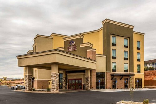 Гостиница Comfort Suites St George - University Area в Сент-Джордже