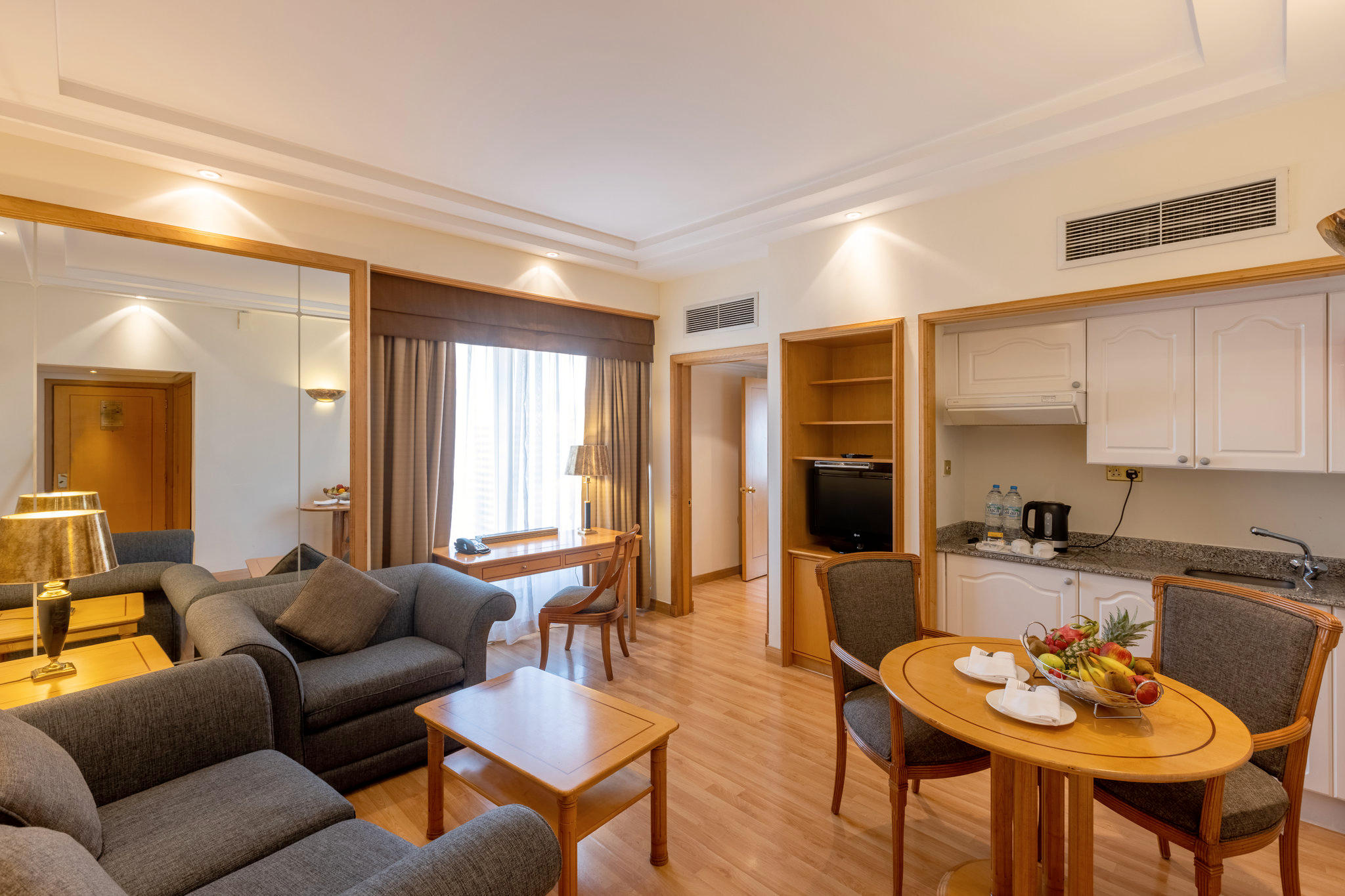 Фото Millennium Downtown Abu Dhabi