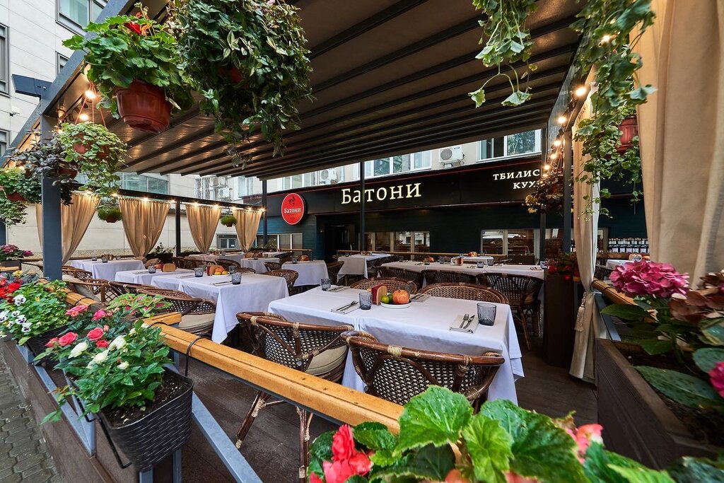 Батони комсомольский просп 42 стр 3 фото Batoni, restaurant, Москва, Комсомольский проспект, 42, стр. 3 - Yandex Maps