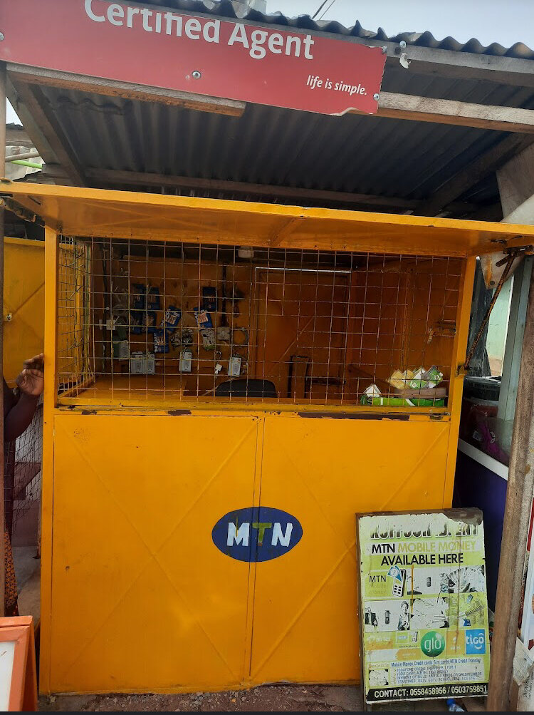 Business center Saggio Solomon enterprise, Kumasi, photo