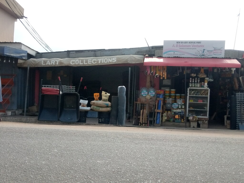 Hardware market Lart collections, Earth, photo