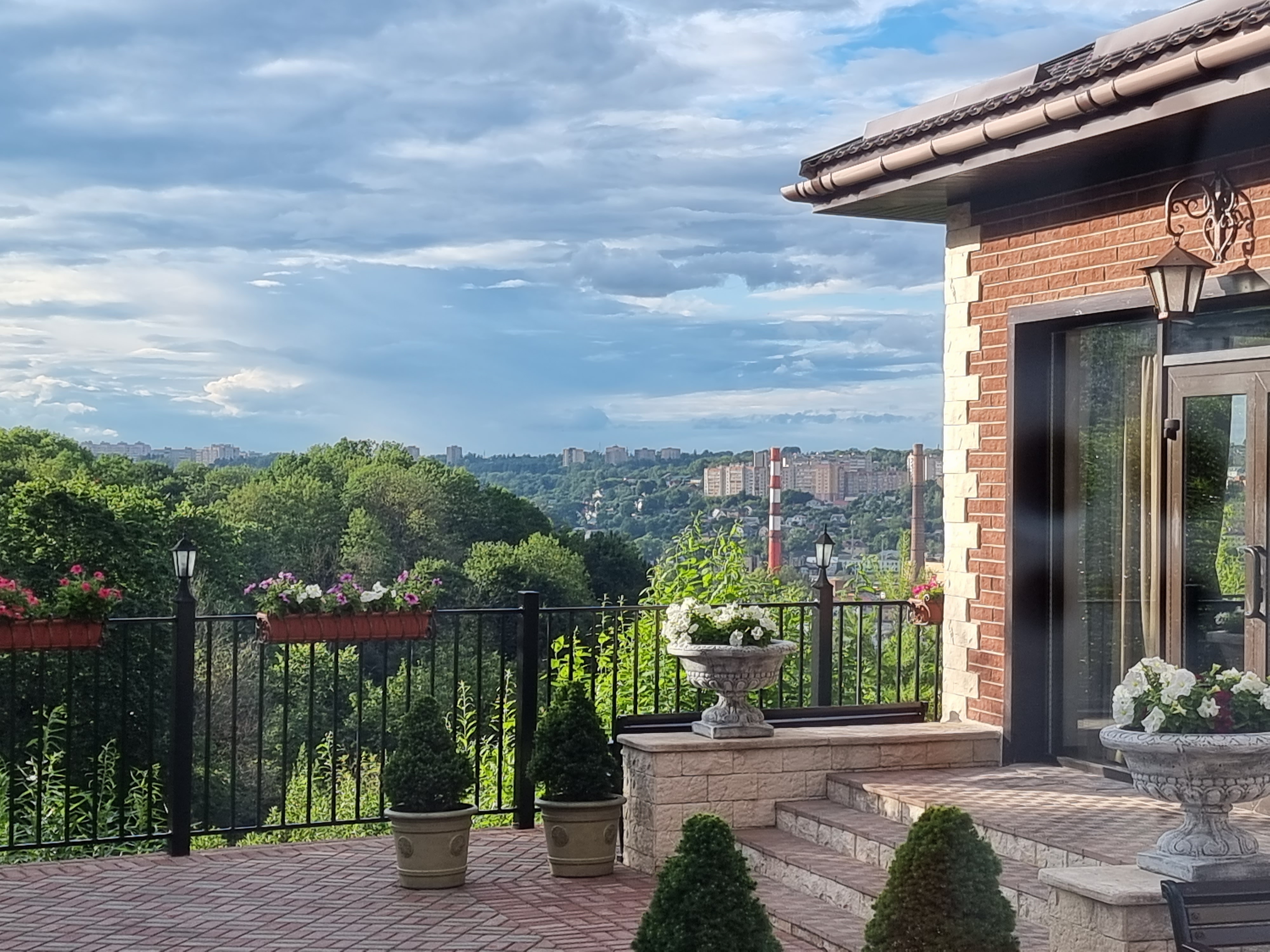 Фото Смолка