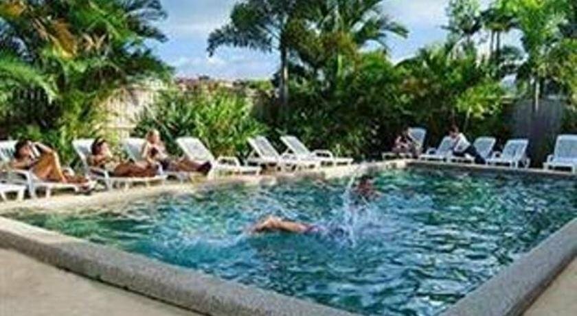 Hotel Cairns Beach House, Cairns, photo