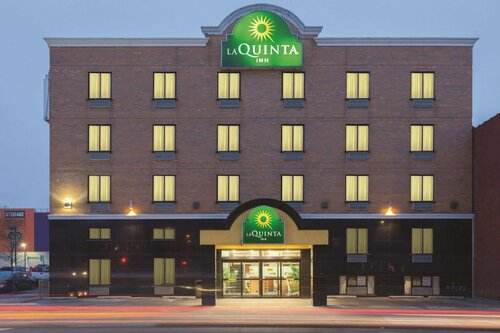 Гостиница La Quinta Inn by Wyndham Queens в Нью-Йорке