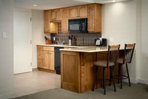 Гостиница Delta Hotels by Marriott Prince Edward