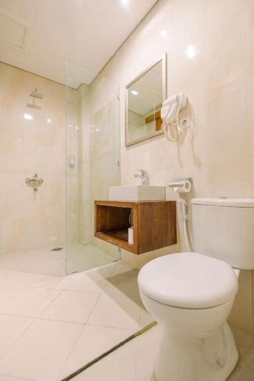 Фото Caroline Hostel