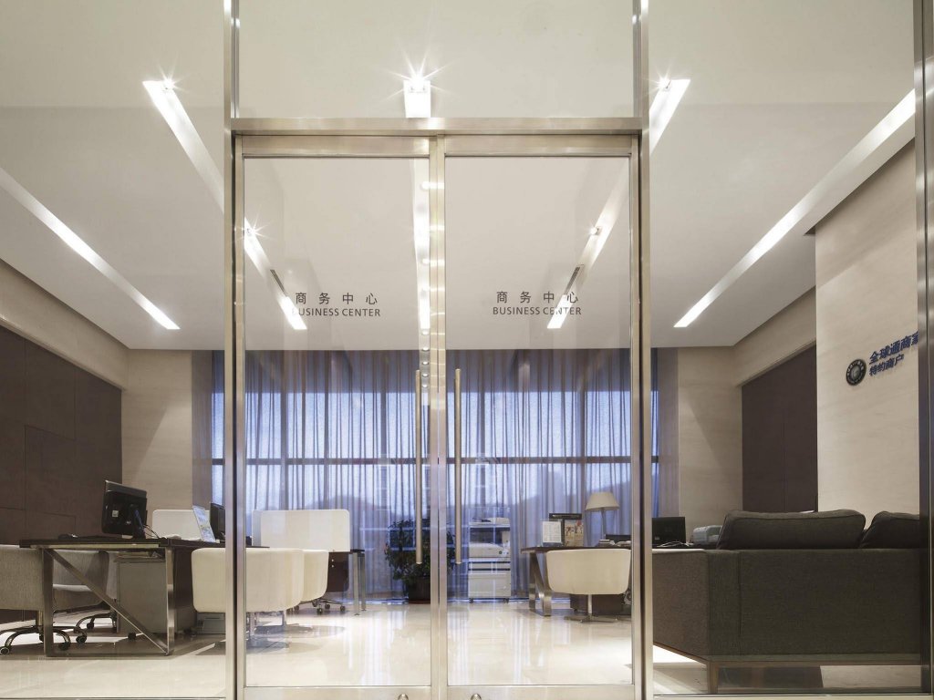 Фото Howard Johnson Parkland Hotel Dalian