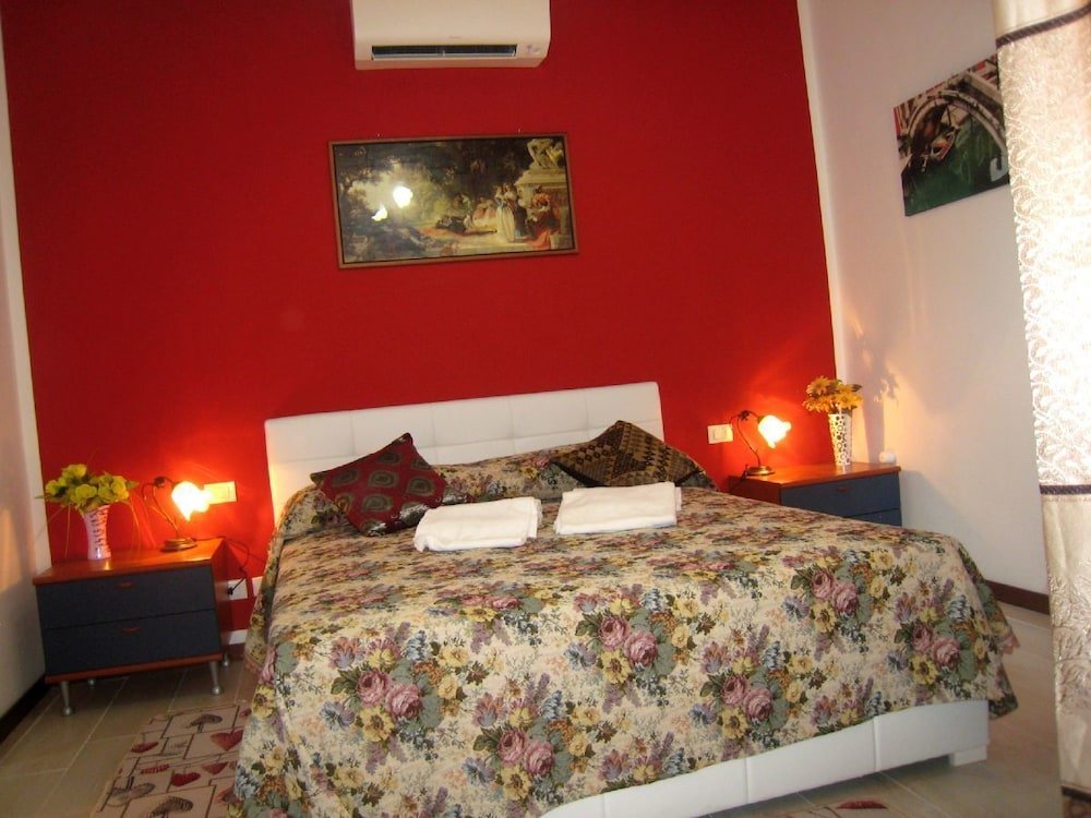 Фото Le Maschere