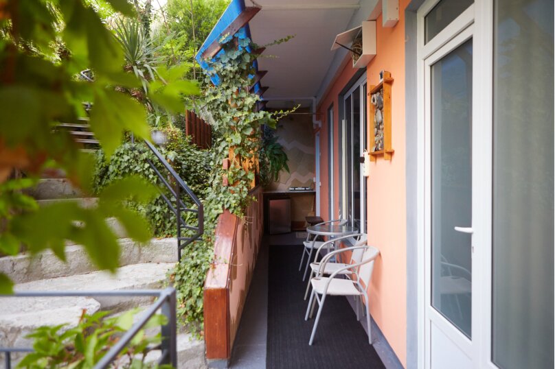 Фото Август