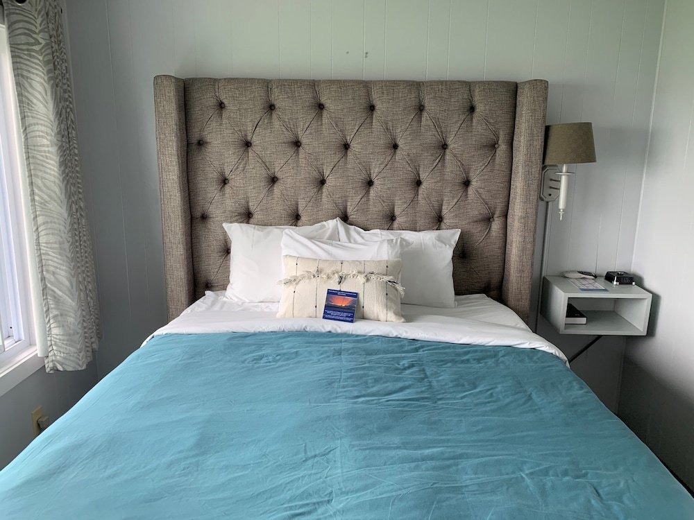 Фото Beachfront Inn