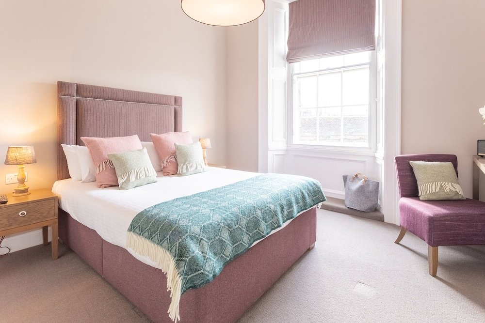 Фото No. 1 Apartments – George IV Bridge