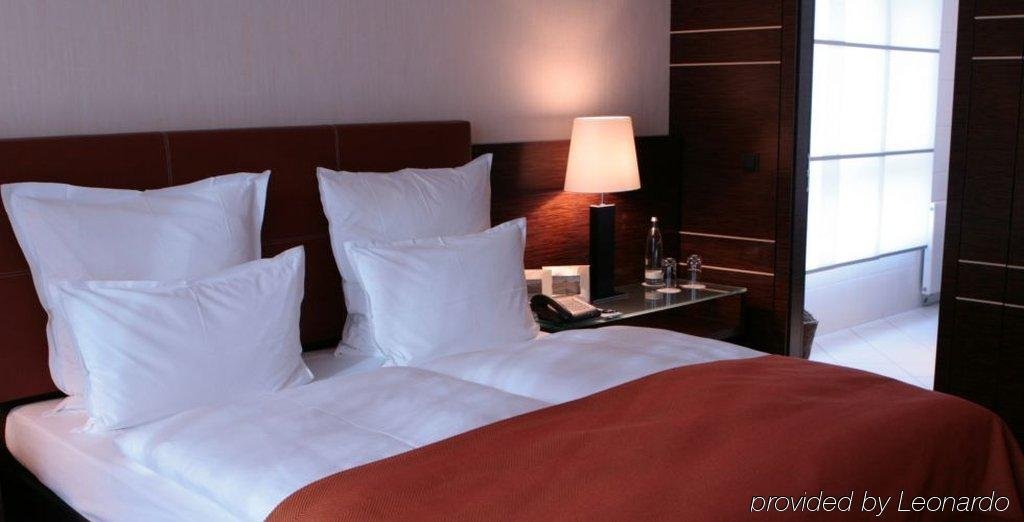 Фото Steigenberger Hotel Hamburg