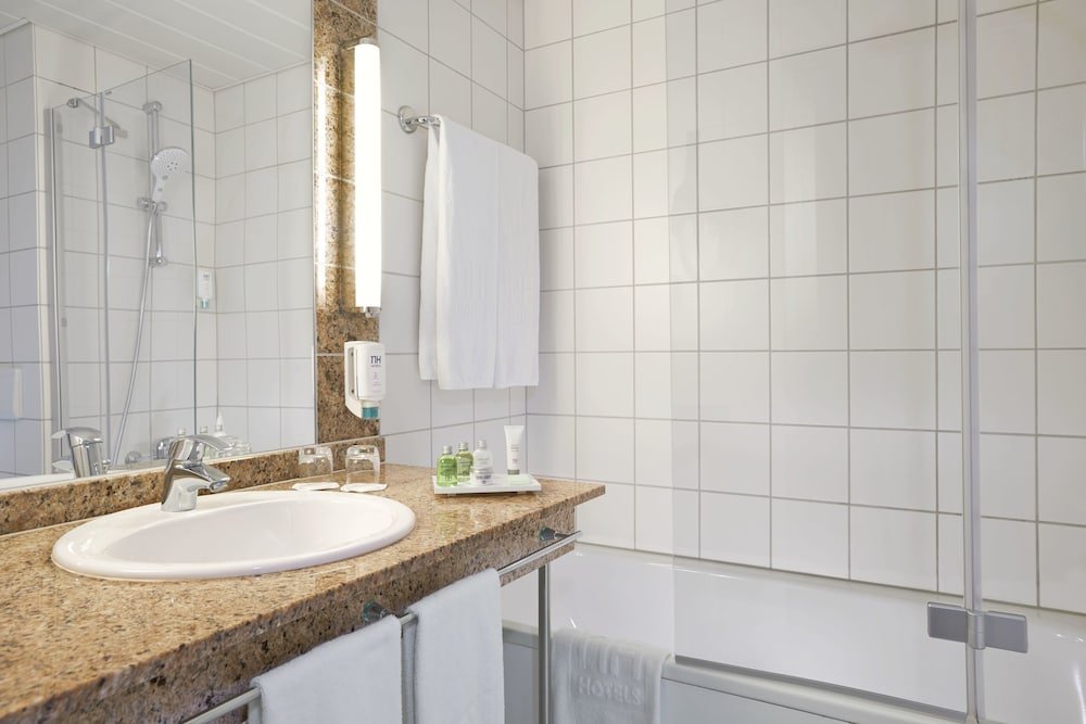 Фото Nh Hamburg Horner Rennbahn