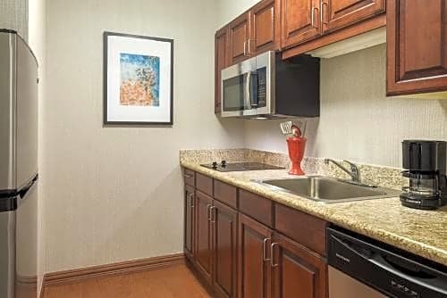 Фото Homewood Suites by Hilton Baton Rouge