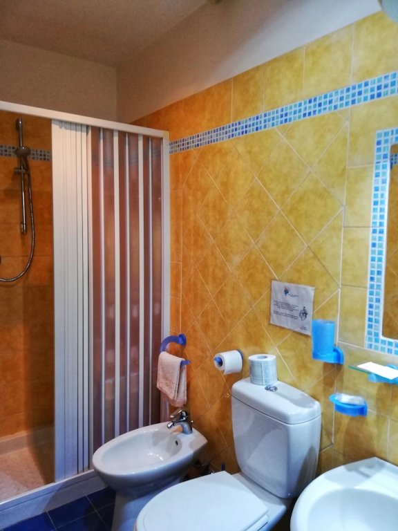 Фото Holland International Rooms