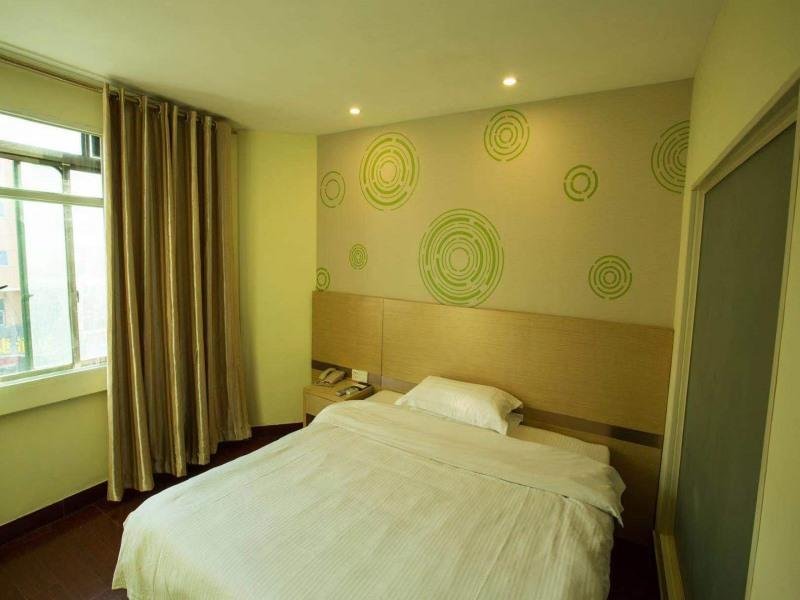 Фото GreenTree Inn Nantong Haimen Bus Statian Shell Hotel