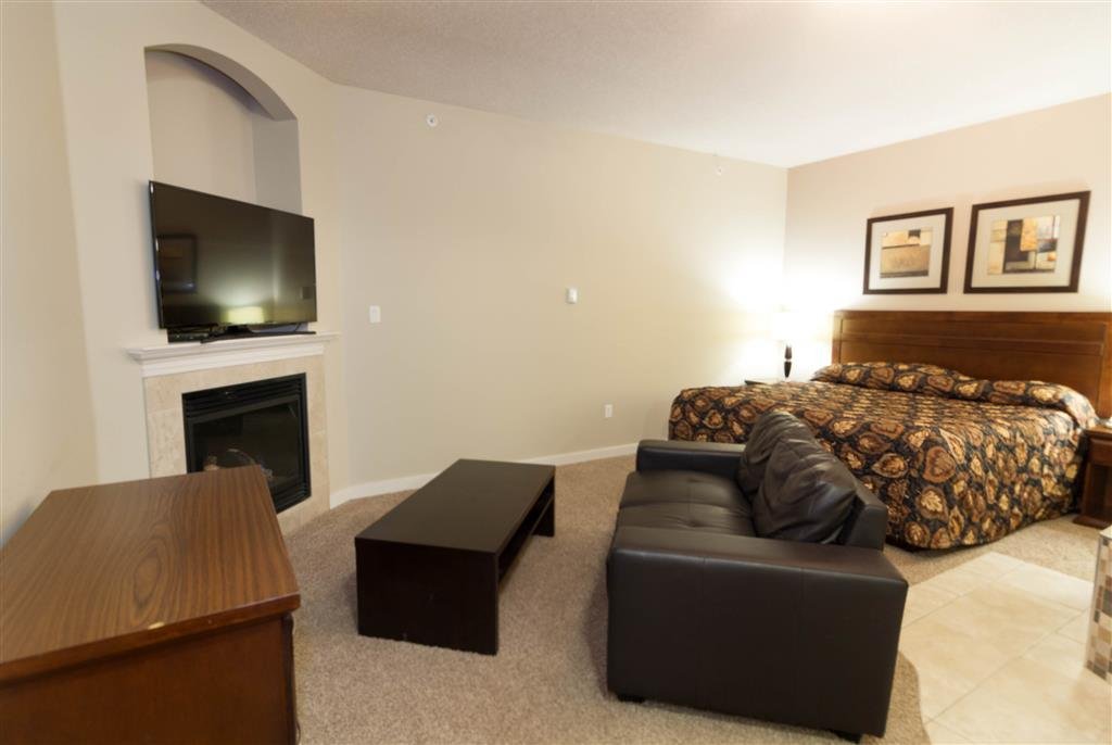 Фото BCMInns Lac La Biche