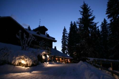 Внешний вид отеля Les Lans в Морзине, фото 1