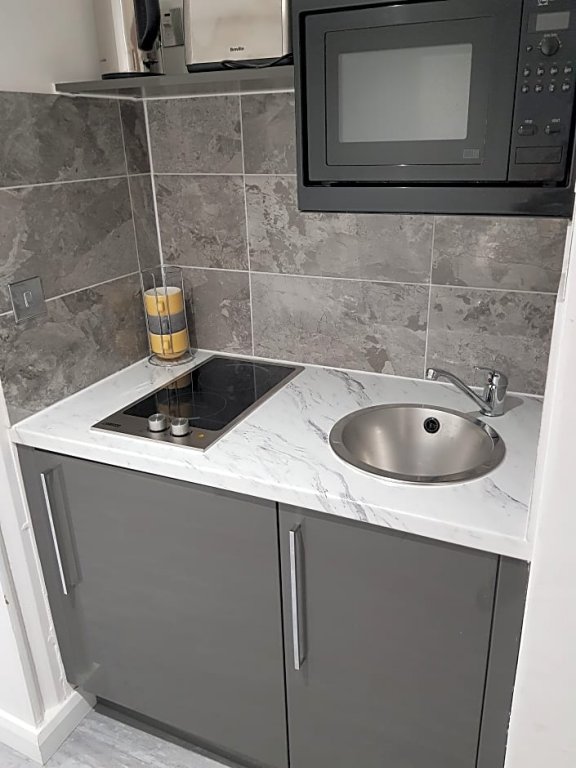 Фото Roland House Apartments