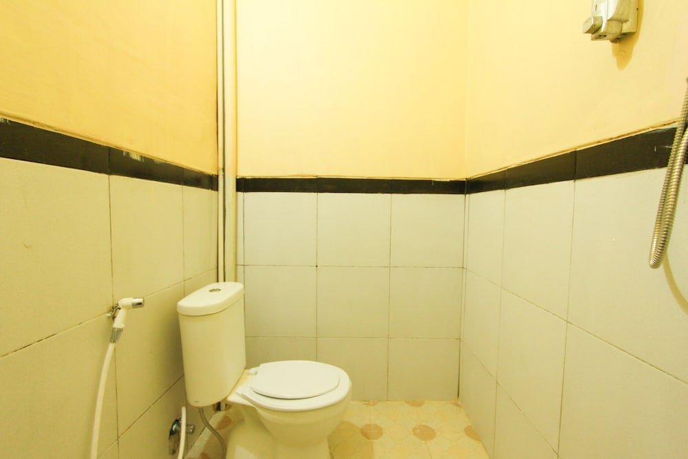 Фото Oyo 1594 Al Firdausi Residence