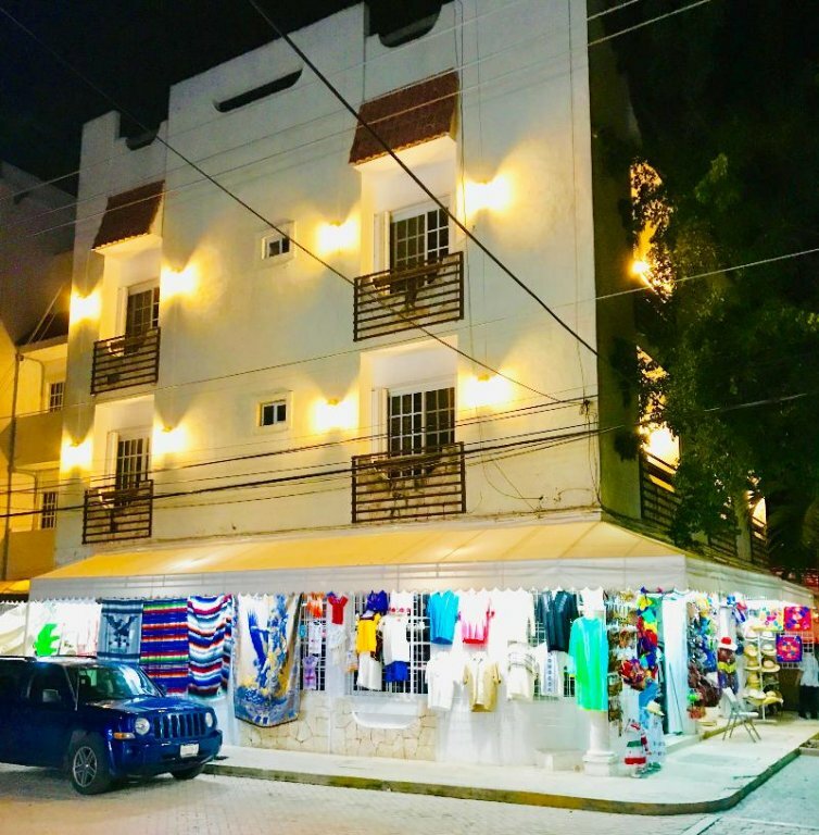 Гостиница Dolce Vita Caribe Beach B&b в Плая-дель-Кармен