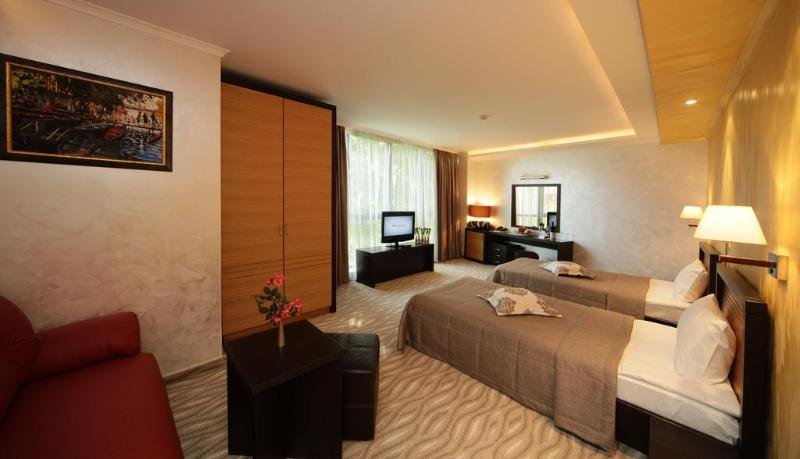 Фото Efbet Hotel