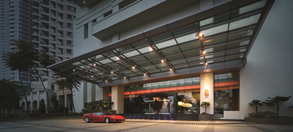 Фото отеля 2