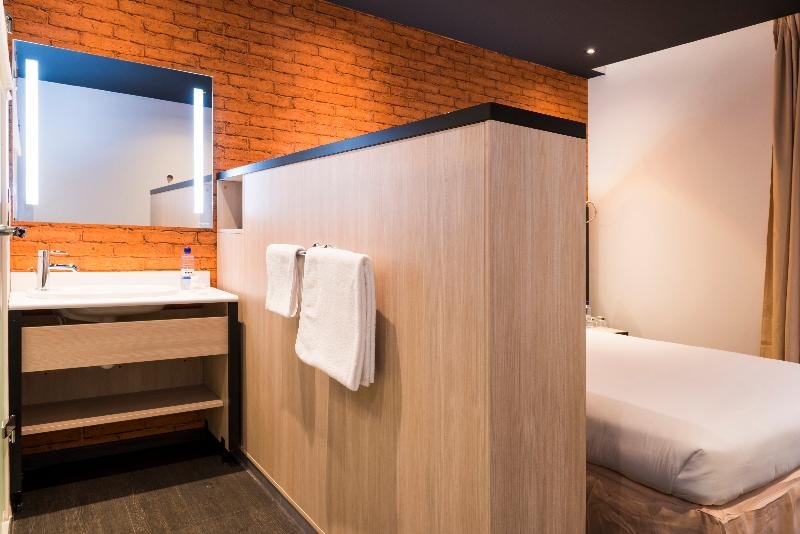 Фото Onomo Hotel Kigali