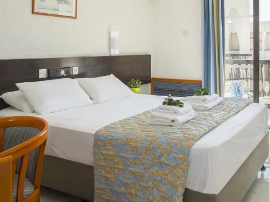 Фото Cactus Hotel