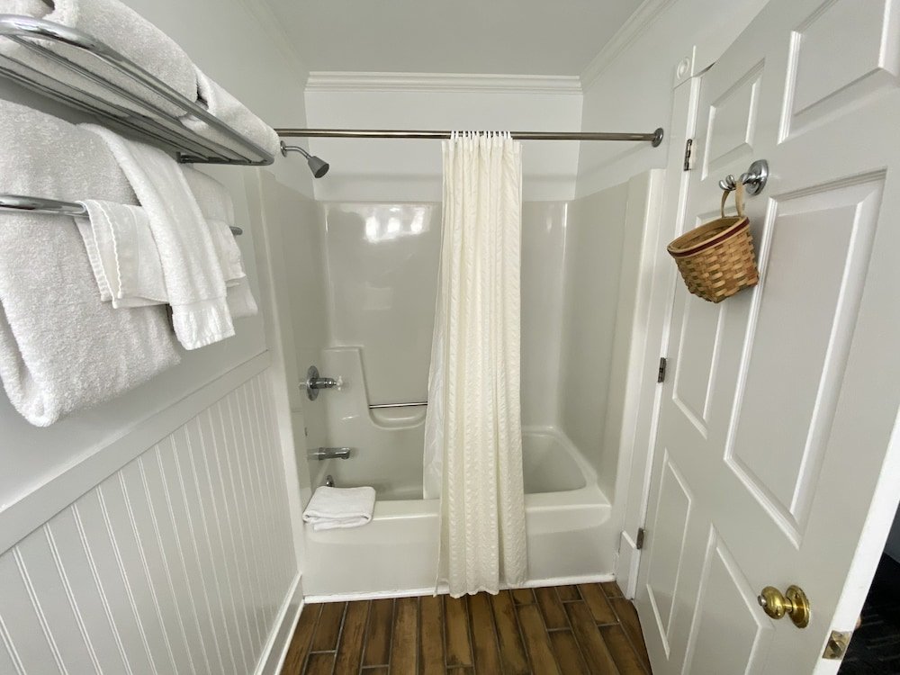 Фото Harbor House Inn