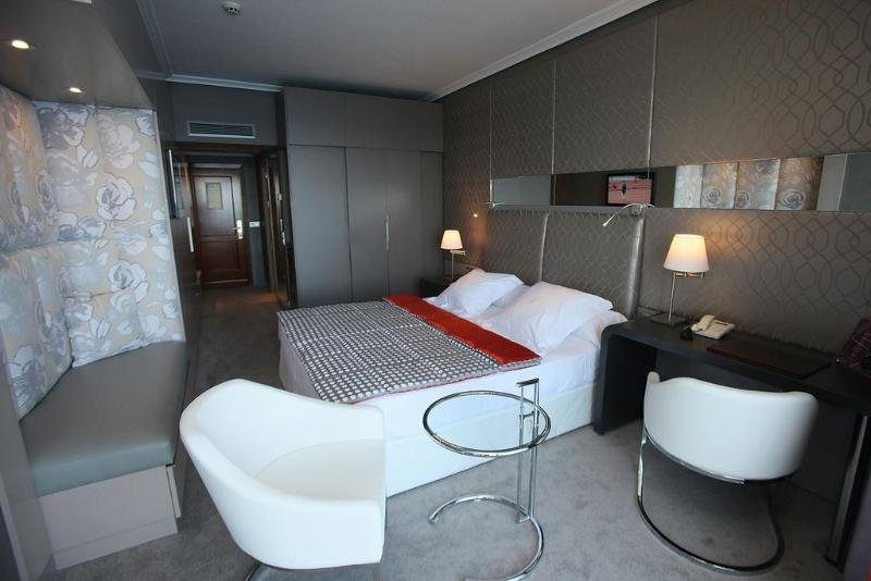 Фото Mercure San Sebastián Monte Igueldo