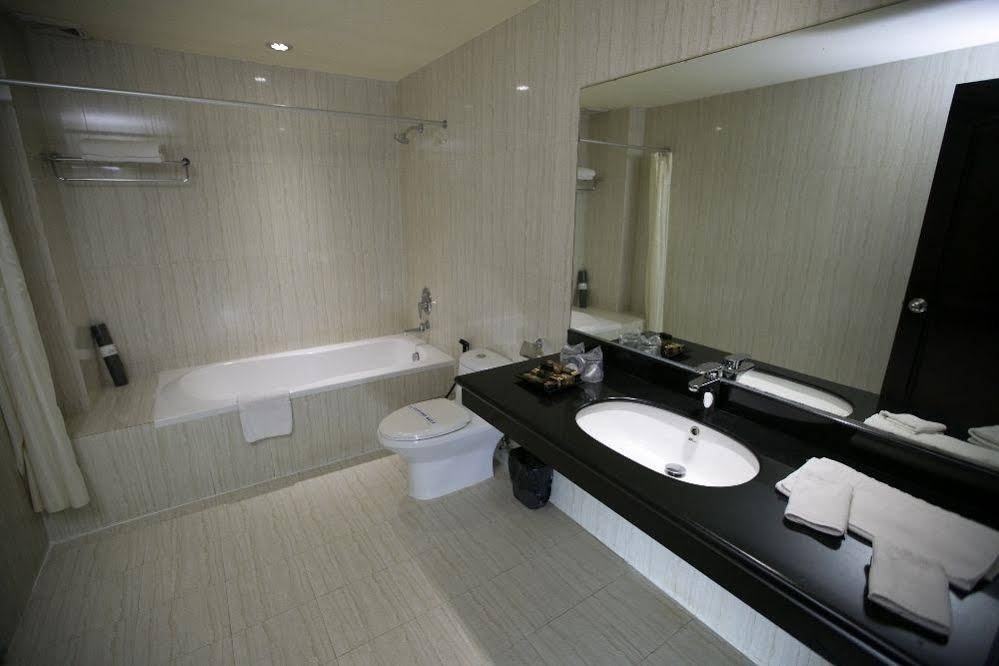 Фото 236142360363